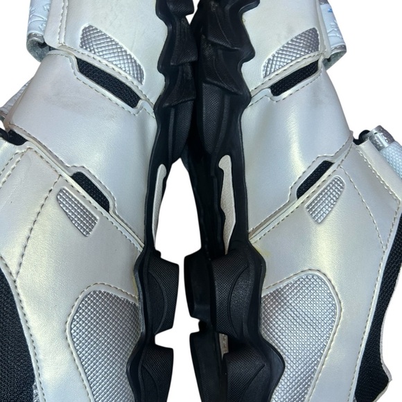 Shimano Silver white black Cycling Shoes clip in size 41 - Picture 9 of 12